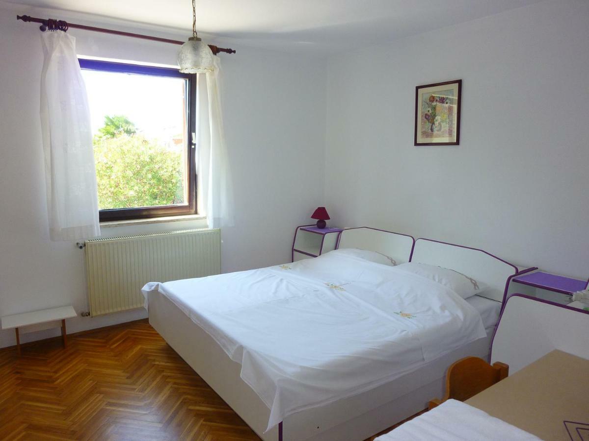 Studio Apartment Ozi Ровинь Экстерьер фото